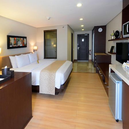 Parque Espana Residence Hotel Muntinlupa City Exterior foto